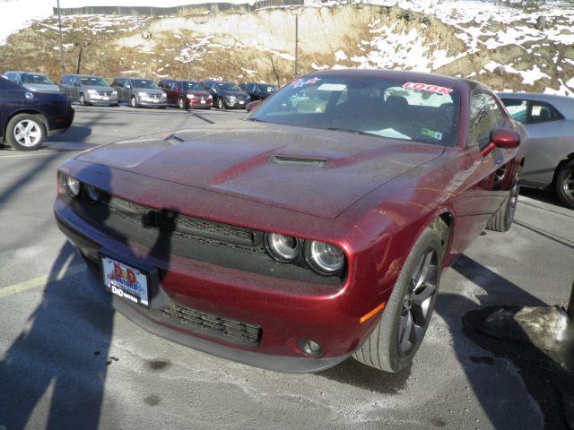photo of 2020 Dodge Challenger SXT