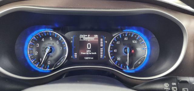2020 GRAY /Alloy/Black Chrysler Voyager LXI (2C4RC1DG9LR) with an 3.6L V6 engine, AT transmission, 0.000000, 0.000000 - Photo#5