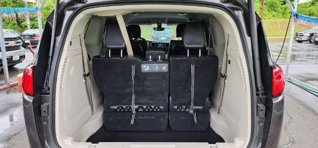 2020 GRAY /Alloy/Black Chrysler Voyager LXI (2C4RC1DG9LR) with an 3.6L V6 engine, AT transmission, 0.000000, 0.000000 - Photo#11