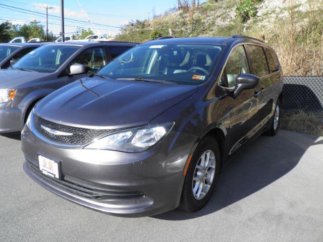 photo of 2020 Chrysler Voyager LXI