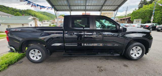 2019 BLACK /Jet Black Chevrolet Silverado 1500 LT (1GCUYDED9KZ) with an 5.3L V8 engine, AT transmission, 0.000000, 0.000000 - Photo#12