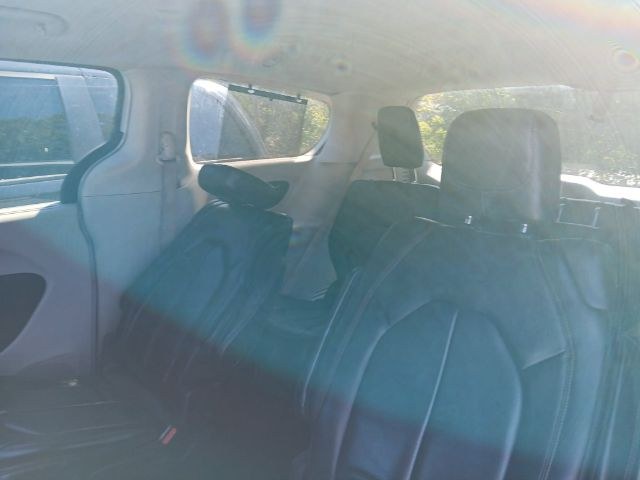 2020 WHITE Chrysler Pacifica Touring L (2C4RC1BG7LR) with an 3.6L V6 engine, AT transmission, located at 19521 New George's Creek Rd SW, Barton, MD, 21521, (301) 463-2404, 39.524323, -79.017906 - Photo#2