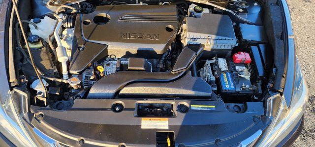 2018 Gray /Charcoal, cloth Nissan Altima 2.5 SV (1N4AL3AP1JC) with an 2.5L I4 engine, AT transmission, located at 15520 McMullen Hwy SW, Belair, MD, 21502, (301) 729-3700, 39.581375, -78.846451 - FOR A BETTER PRICE CALL PAUL AT 301-268-8150 - Photo#15