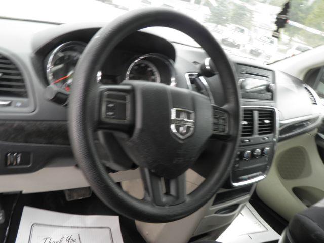 2014 BLUE Dodge Grand Caravan American Value Pkg (2C4RDGBG0ER) with an 3.6L V6 engine, AT transmission, located at 19521 New George's Creek Rd SW, Barton, MD, 21521, (301) 463-2404, 39.524323, -79.017906 - Photo#2