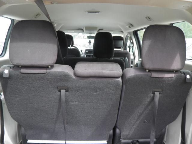 2014 BLUE Dodge Grand Caravan American Value Pkg (2C4RDGBG0ER) with an 3.6L V6 engine, AT transmission, located at 19521 New George's Creek Rd SW, Barton, MD, 21521, (301) 463-2404, 39.524323, -79.017906 - Photo#4