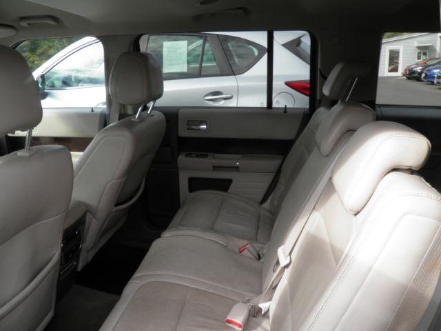 2011 Blue Ford Flex SEL (2FMHK6CC3BB) with an 3.5L V6 engine, AT transmission, located at 15520 McMullen Hwy SW, Belair, MD, 21502, (301) 729-3700, 39.581375, -78.846451 - Photo#3