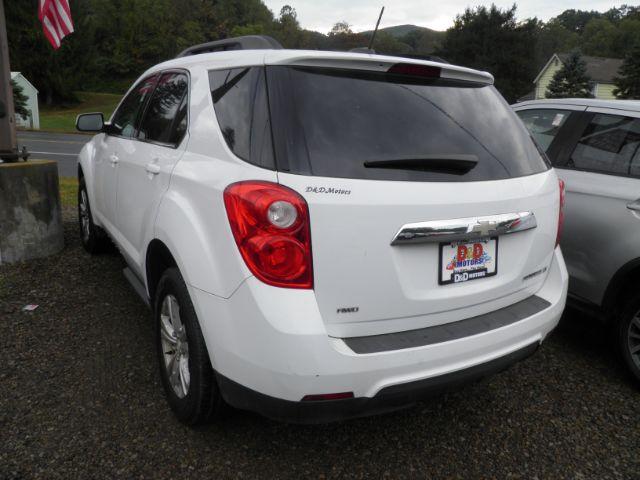 2015 WHITE Chevrolet Equinox 1LT (2GNFLFEK3F6) with an 3.6L V6 engine, AT transmission, located at 19521 New George's Creek Rd SW, Barton, MD, 21521, (301) 463-2404, 39.524323, -79.017906 - Photo#5