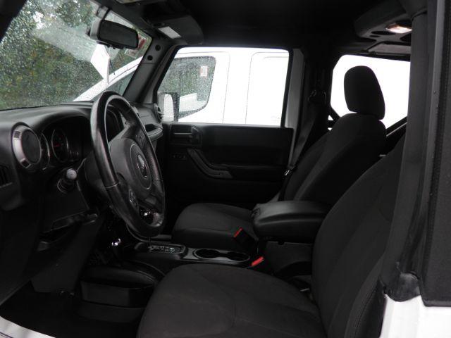2017 WHITE Jeep Wrangler Sport 4x4 (1C4AJWAG8HL) with an 3.6L V6 engine, located at 19521 New George's Creek Rd SW, Barton, MD, 21521, (301) 463-2404, 39.524323, -79.017906 - Photo#2