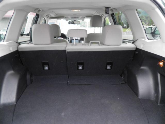 2016 Green Subaru Forester 2.5i Premium (JF2SJAGC5GH) with an 2.5L H4 engine, AT transmission, located at 15520 McMullen Hwy SW, Belair, MD, 21502, (301) 729-3700, 39.581375, -78.846451 - Photo#4