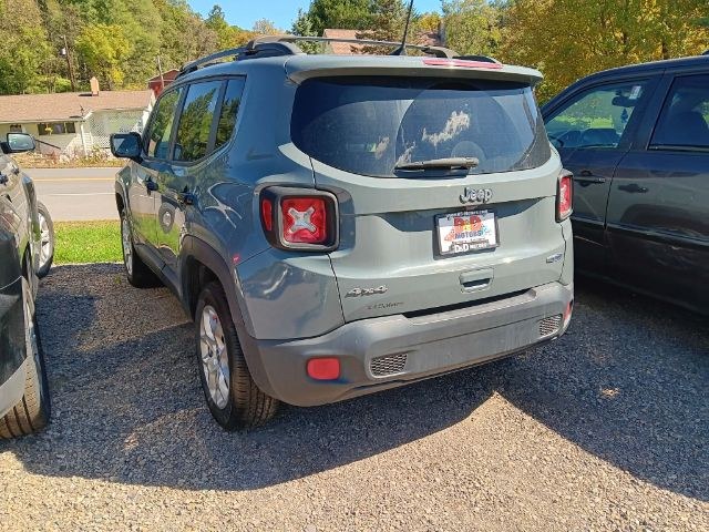 2018 GRAY Jeep Renegade Latitude 4x4 (ZACCJBBB2JP) with an 2.4L L4 engine, AT transmission, located at 19521 New George's Creek Rd SW, Barton, MD, 21521, (301) 463-2404, 39.524323, -79.017906 - Photo#4