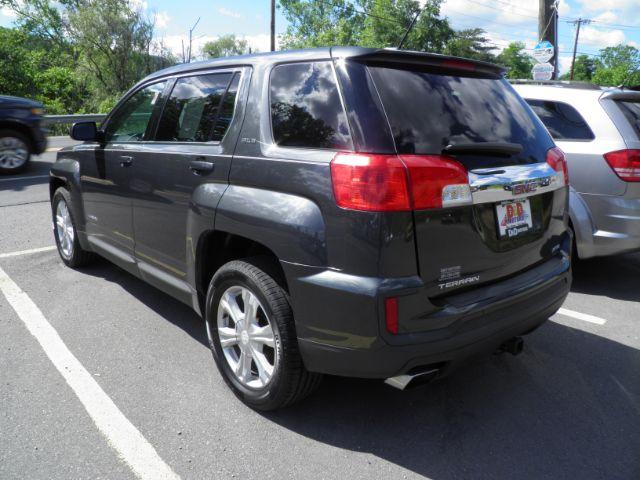 2017 Gray GMC Terrain SLE-1 (2GKFLSEK7H6) with an 2.4L I4 engine, AT transmission, located at 15520 McMullen Hwy SW, Belair, MD, 21502, (301) 729-3700, 39.581375, -78.846451 - Photo#5