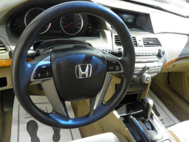 2010 WHITE Honda Accord 2.4 EX (1HGCP2F75AA) with an 2.4l I4 engine, located at 19521 New George's Creek Rd SW, Barton, MD, 21521, (301) 463-2404, 39.524323, -79.017906 - Photo#2