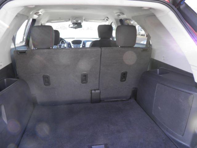 2014 Red Chevrolet Equinox 1LT (2GNFLFEK9E6) with an 3.6L V6 engine, AT transmission, located at 15520 McMullen Hwy SW, Belair, MD, 21502, (301) 729-3700, 39.581375, -78.846451 - Photo#4