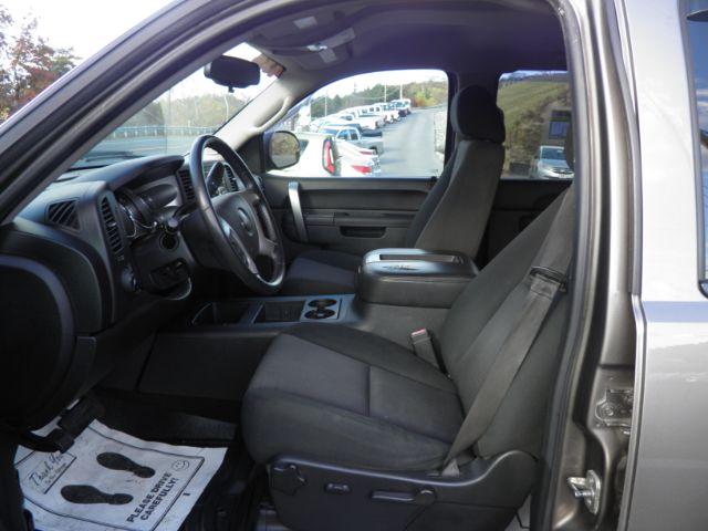 2013 Brown GMC Sierra 1500 SLE (3GTP2VE77DG) with an 5.3L V8 engine, AT transmission, located at 15520 McMullen Hwy SW, Belair, MD, 21502, (301) 729-3700, 39.581375, -78.846451 - Photo#1