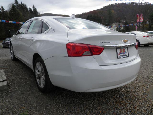 2016 WHITE Chevrolet Impala LS (Fleet) (2G11X5SA2G9) with an 2.5 L4 engine, AT transmission, located at 19521 New George's Creek Rd SW, Barton, MD, 21521, (301) 463-2404, 39.524323, -79.017906 - Photo#4