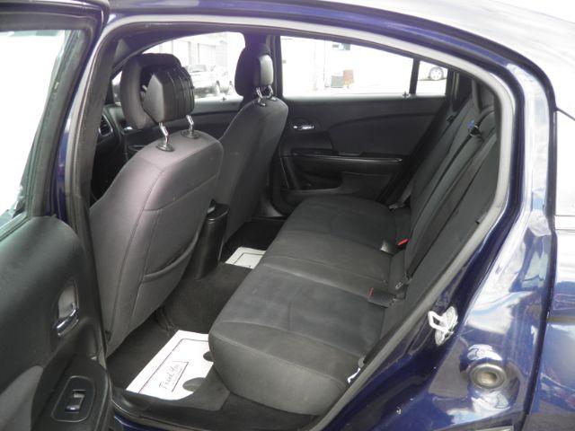 2013 BLUE Chrysler 200 Touring (1C3CCBBB9DN) with an 2.4L L4 engine, AT transmission, located at 19521 New George's Creek Rd SW, Barton, MD, 21521, (301) 463-2404, 39.524323, -79.017906 - Photo#3