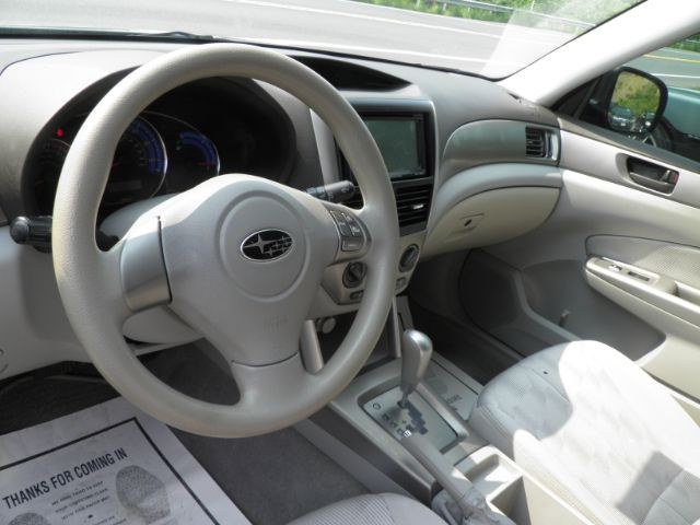 2009 Green Subaru Forester 2.5X (JF2SH61669H) with an 2.5L H4 engine, AT transmission, located at 15520 McMullen Hwy SW, Belair, MD, 21502, (301) 729-3700, 39.581375, -78.846451 - Photo#2