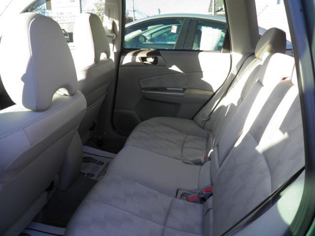 2009 Green Subaru Forester 2.5X (JF2SH61669H) with an 2.5L H4 engine, AT transmission, located at 15520 McMullen Hwy SW, Belair, MD, 21502, (301) 729-3700, 39.581375, -78.846451 - Photo#3