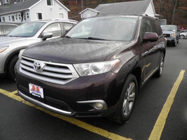 photo of 2013 Toyota Highlander Limited V6