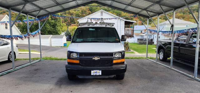 2015 White /Medium Pewter, premium cloth Chevrolet Express 2500 Base (1GCWGFCF5F1) with an 4.8L V8 engine, AT transmission, located at 15520 McMullen Hwy SW, Belair, MD, 21502, (301) 729-3700, 39.581375, -78.846451 - FOR A BETTER PRICE CALL PAUL AT 301-268-8150 - Photo#1