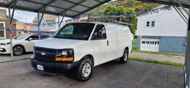 2015 White /Medium Pewter, premium cloth Chevrolet Express 2500 Base (1GCWGFCF5F1) with an 4.8L V8 engine, AT transmission, located at 15520 McMullen Hwy SW, Belair, MD, 21502, (301) 729-3700, 39.581375, -78.846451 - FOR A BETTER PRICE CALL PAUL AT 301-268-8150 - Photo#2
