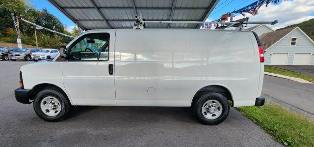 2015 White /Medium Pewter, premium cloth Chevrolet Express 2500 Base (1GCWGFCF5F1) with an 4.8L V8 engine, AT transmission, located at 15520 McMullen Hwy SW, Belair, MD, 21502, (301) 729-3700, 39.581375, -78.846451 - FOR A BETTER PRICE CALL PAUL AT 301-268-8150 - Photo#3