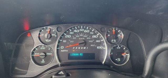 2015 White /Medium Pewter, premium cloth Chevrolet Express 2500 Base (1GCWGFCF5F1) with an 4.8L V8 engine, AT transmission, located at 15520 McMullen Hwy SW, Belair, MD, 21502, (301) 729-3700, 39.581375, -78.846451 - FOR A BETTER PRICE CALL PAUL AT 301-268-8150 - Photo#6