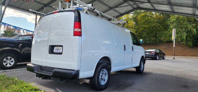 2015 White /Medium Pewter, premium cloth Chevrolet Express 2500 Base (1GCWGFCF5F1) with an 4.8L V8 engine, AT transmission, located at 15520 McMullen Hwy SW, Belair, MD, 21502, (301) 729-3700, 39.581375, -78.846451 - FOR A BETTER PRICE CALL PAUL AT 301-268-8150 - Photo#10