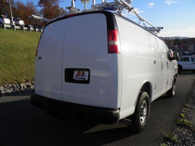 2015 White /Medium Pewter, premium cloth Chevrolet Express 2500 Work Van (1GCWGFCF5F1) with an 4.8L V8 engine, AT transmission, located at 15520 McMullen Hwy SW, Belair, MD, 21502, (301) 729-3700, 39.581375, -78.846451 - FOR A BETTER PRICE CALL PAUL AT 301-268-8150 - Photo#8