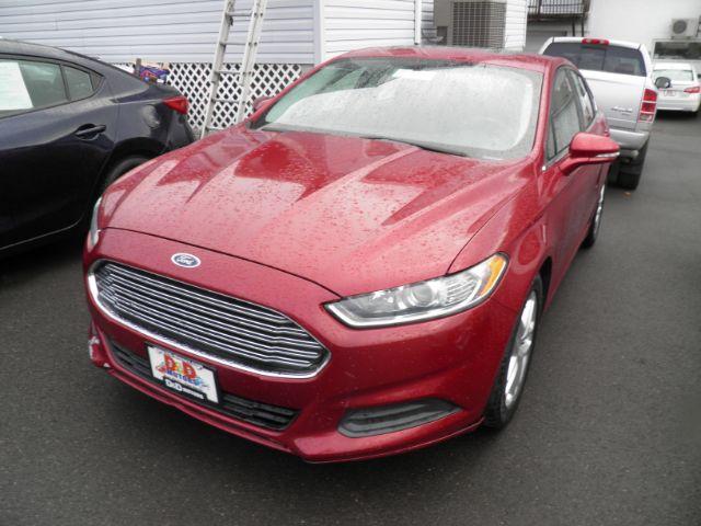 photo of 2014 Ford Fusion SE