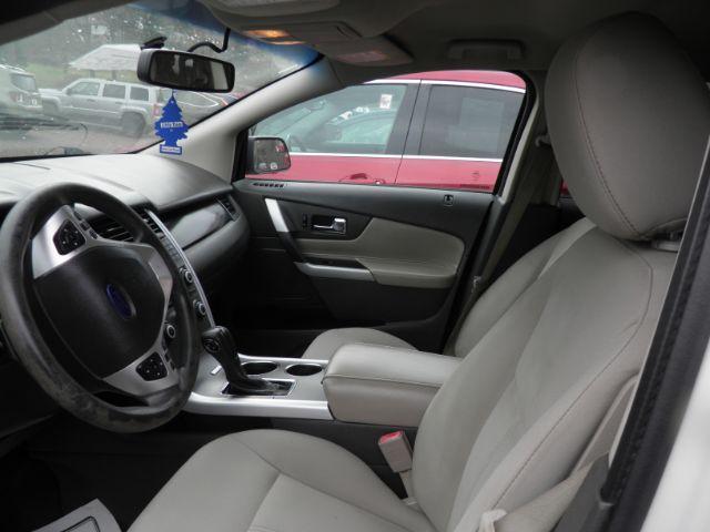 2013 White Ford Edge SE (2FMDK3GCXDB) with an 3.5L V6 engine, AT transmission, located at 15520 McMullen Hwy SW, Belair, MD, 21502, (301) 729-3700, 39.581375, -78.846451 - Photo#1