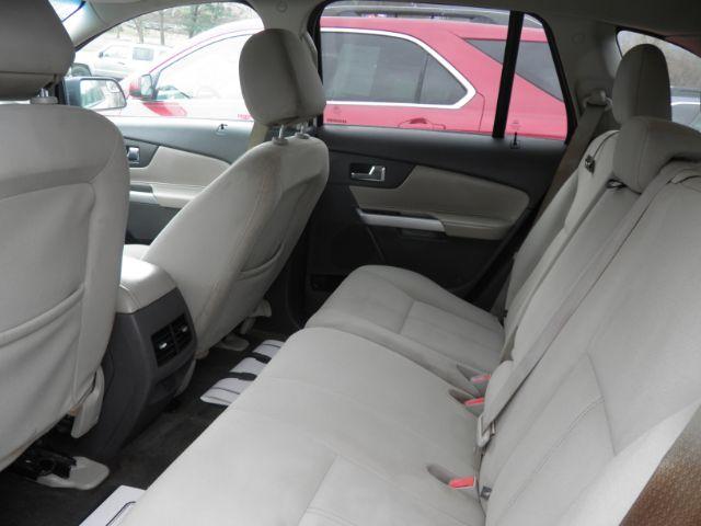 2013 White Ford Edge SE (2FMDK3GCXDB) with an 3.5L V6 engine, AT transmission, located at 15520 McMullen Hwy SW, Belair, MD, 21502, (301) 729-3700, 39.581375, -78.846451 - Photo#3