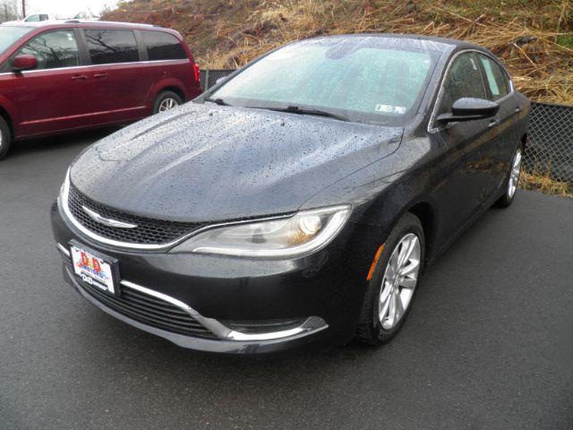 photo of 2017 Chrysler 200 Limited Platinum