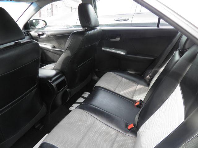 2012 WHITE Toyota Camry L | LE | SE | XLE | SE Limited Edition (4T1BF1FK2CU) with an 2.5 L4 engine, AT transmission, located at 19521 New George's Creek Rd SW, Barton, MD, 21521, (301) 463-2404, 39.524323, -79.017906 - Photo#3