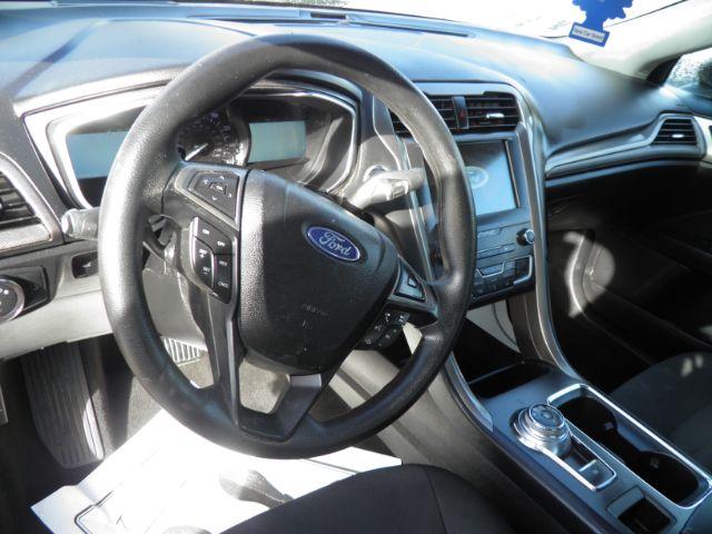 2019 BLACK Ford Fusion SE (3FA6P0T95KR) with an 2.4L L4 engine, AT transmission, located at 19521 New George's Creek Rd SW, Barton, MD, 21521, (301) 463-2404, 39.524323, -79.017906 - Photo#2