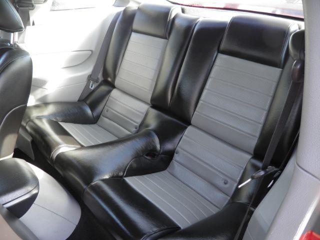 2007 RED Ford Mustang GT Deluxe | GT Premium (1ZVHT82H475) with an 4.6 V8 engine, located at 19521 New George's Creek Rd SW, Barton, MD, 21521, (301) 463-2404, 39.524323, -79.017906 - Photo#3