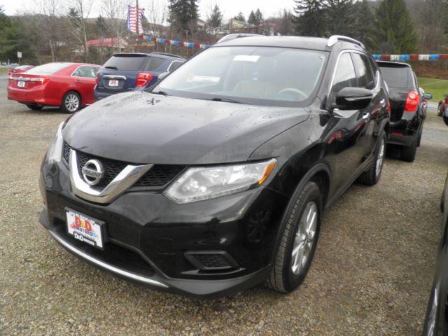 photo of 2015 Nissan Rogue SV