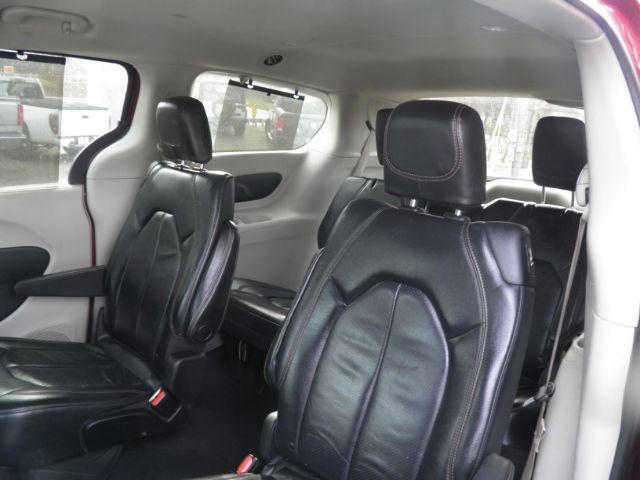 2020 RED Chrysler Pacifica Touring L (2C4RC1BG4LR) with an 3.6L V6 engine, AT transmission, located at 19521 New George's Creek Rd SW, Barton, MD, 21521, (301) 463-2404, 39.524323, -79.017906 - Photo#3