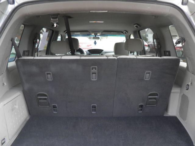 2009 SILVER Honda Pilot EX (5FNYF48449B) with an 3.5L V6 engine, AT transmission, located at 19521 New George's Creek Rd SW, Barton, MD, 21521, (301) 463-2404, 39.524323, -79.017906 - Photo#5