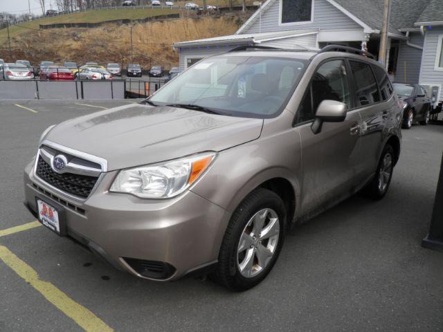 photo of 2015 Subaru Forester 2.5i Premium