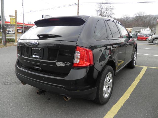 2013 Black Ford Edge SEL (2FMDK4JC7DB) with an 3.5L V6 engine, AT transmission, located at 15520 McMullen Hwy SW, Belair, MD, 21502, (301) 729-3700, 39.581375, -78.846451 - Photo#5