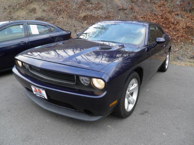 photo of 2014 Dodge Challenger SXT