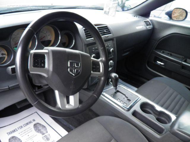 2014 Blue Dodge Challenger SXT (2C3CDYAG3EH) with an 3.6L V6 engine, AT transmission, located at 15520 McMullen Hwy SW, Belair, MD, 21502, (301) 729-3700, 39.581375, -78.846451 - Photo#2