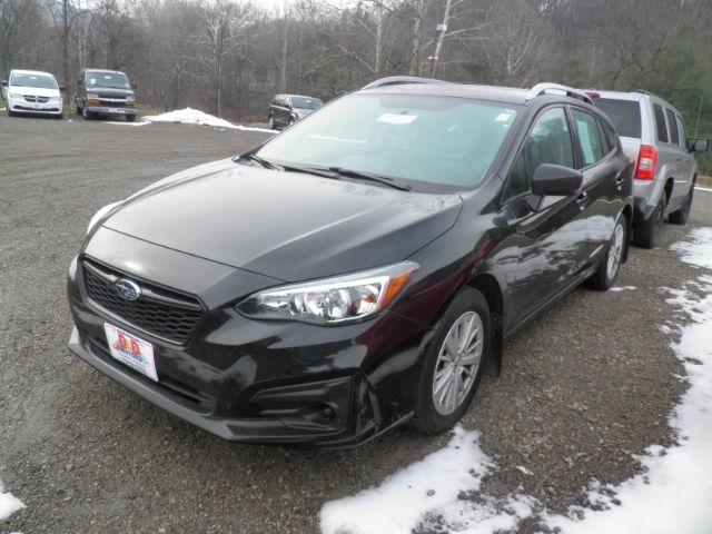 photo of 2017 Subaru Impreza 2.0i Premium