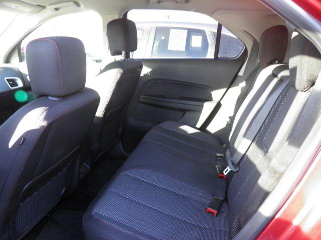 2015 Red Chevrolet Equinox 1LT (1GNFLFEK0FZ) with an 2.4L I4 engine, AT transmission, located at 15520 McMullen Hwy SW, Belair, MD, 21502, (301) 729-3700, 39.581375, -78.846451 - Photo#3