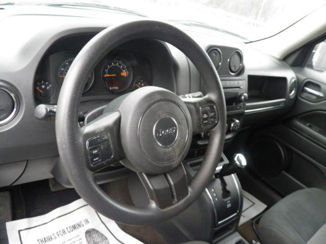 2014 Gray Jeep Patriot Sport (1C4NJRBB1ED) with an 2.4L I4 engine, AT transmission, located at 19521 New George's Creek Rd SW, Barton, MD, 21521, (301) 463-2404, 39.524323, -79.017906 - Photo#2