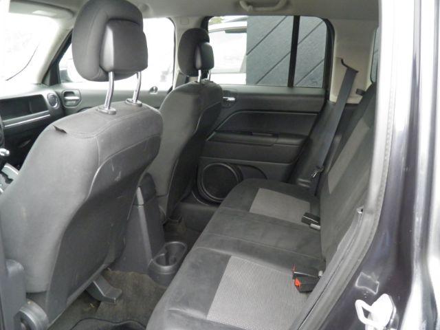 2014 Gray Jeep Patriot Sport (1C4NJRBB1ED) with an 2.4L I4 engine, AT transmission, located at 19521 New George's Creek Rd SW, Barton, MD, 21521, (301) 463-2404, 39.524323, -79.017906 - Photo#3