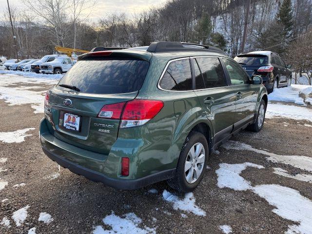 2012 GREEN Subaru Outback 2.5i Premium (4S4BRBCC9C3) with an 2.5 L4 engine, CVT transmission, located at 19521 New George's Creek Rd SW, Barton, MD, 21521, (301) 463-2404, 39.524323, -79.017906 - Photo#1
