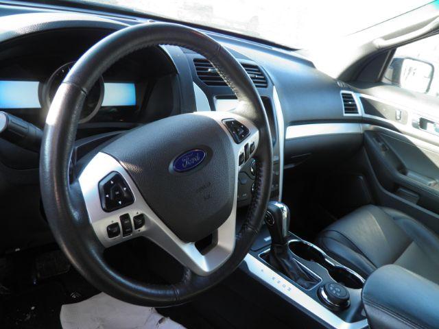 2015 Red Ford Explorer XLT (1FM5K8D81FG) with an 3.5L V6 engine, AT transmission, located at 15520 McMullen Hwy SW, Belair, MD, 21502, (301) 729-3700, 39.581375, -78.846451 - Photo#2