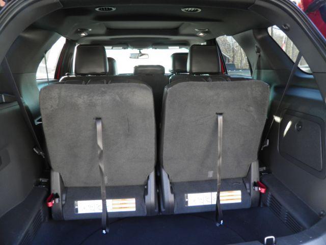 2015 Red Ford Explorer XLT (1FM5K8D81FG) with an 3.5L V6 engine, AT transmission, located at 15520 McMullen Hwy SW, Belair, MD, 21502, (301) 729-3700, 39.581375, -78.846451 - Photo#5
